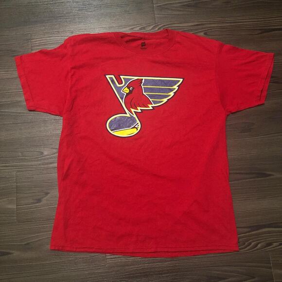 Red St Louis Cardinals Blue Song Note Graphic Tee - Picture 1 of 4